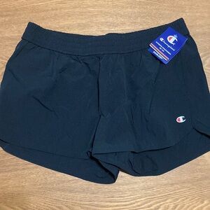 Champion Women’s Double Dry Active Shorts (size L) NWT